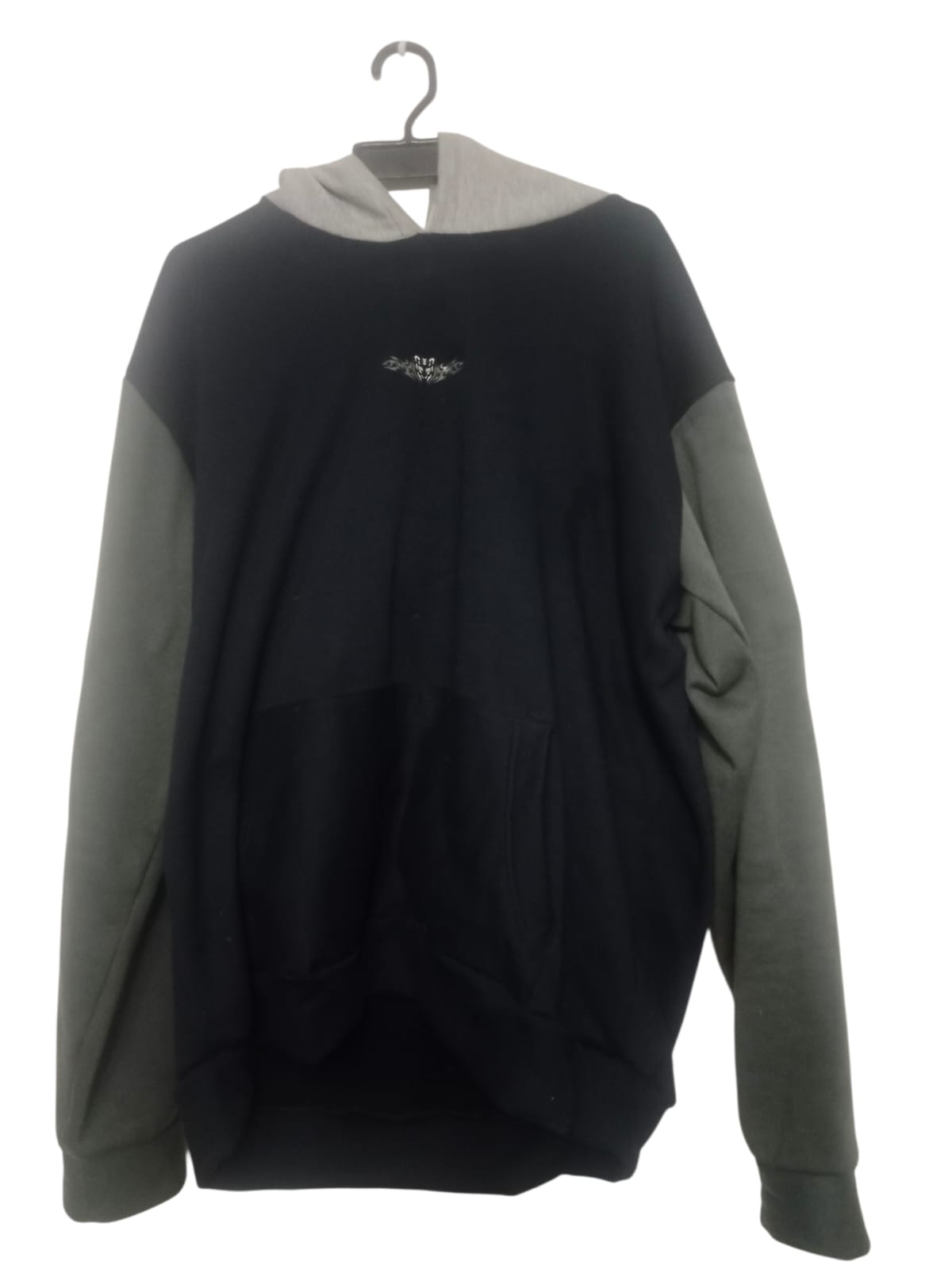 hoodie logo pantera